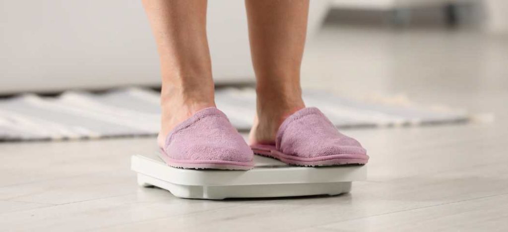 when does menopause weight gain go away banner